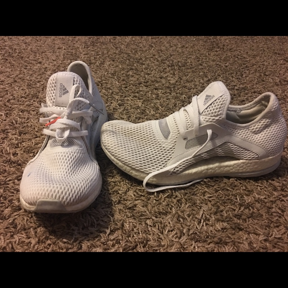 ADIDAS BOOST